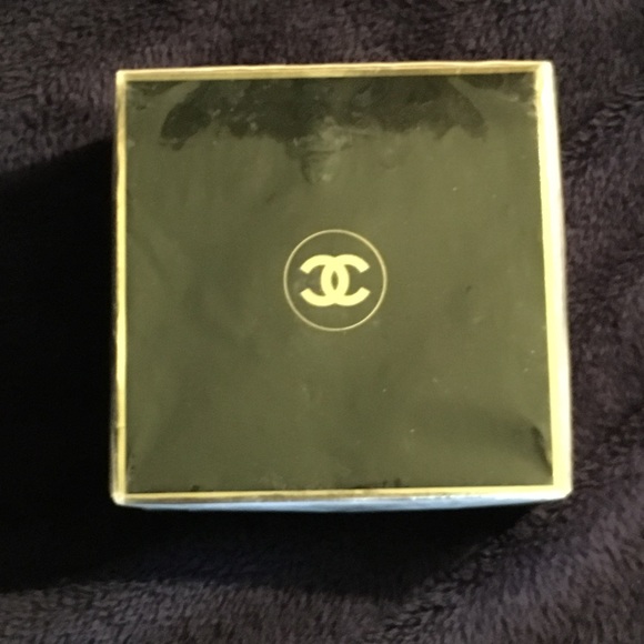 Chanel SOLD! - Picture 2 of 4